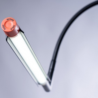 TECHNE 2 LAMPE POUR CHEVALET ET TABLE A DESSIN