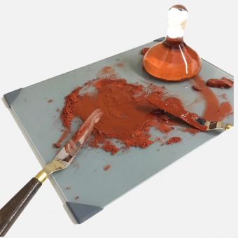 PALETTE GRISE EN VERRE TREMPE 30.5 X 40.6 CM